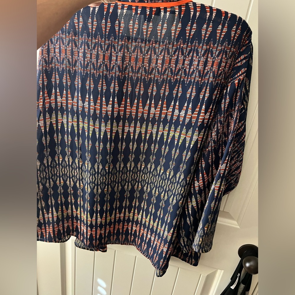 NWOT Allison Joy Kimono top with wide sleeves - Picture 4 of 4